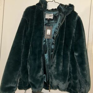 Fashion Nova Dark Green Teddy Jacket NWT